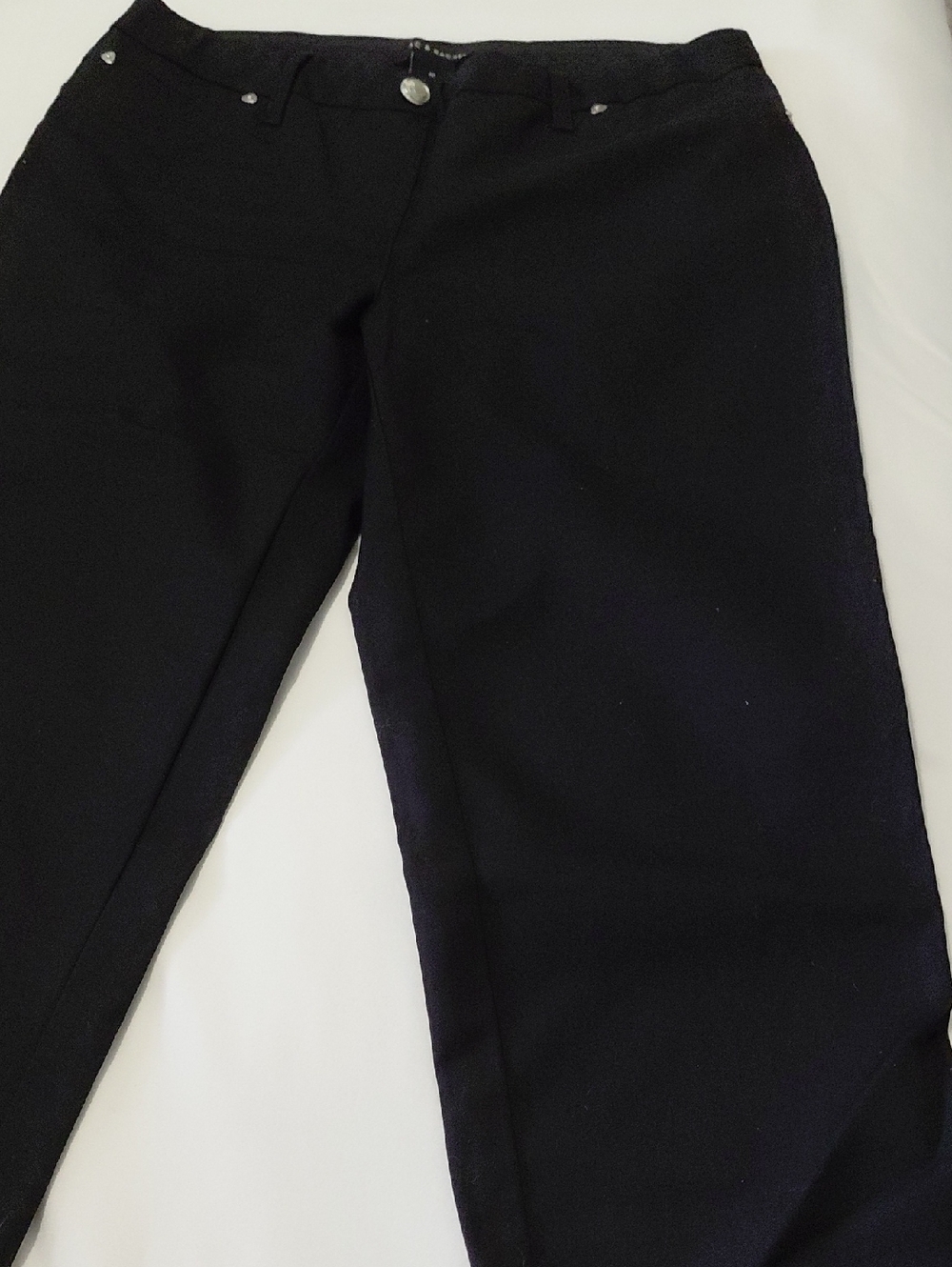 Zac & Rachel Black Tailored Capri's with Silver Buttons